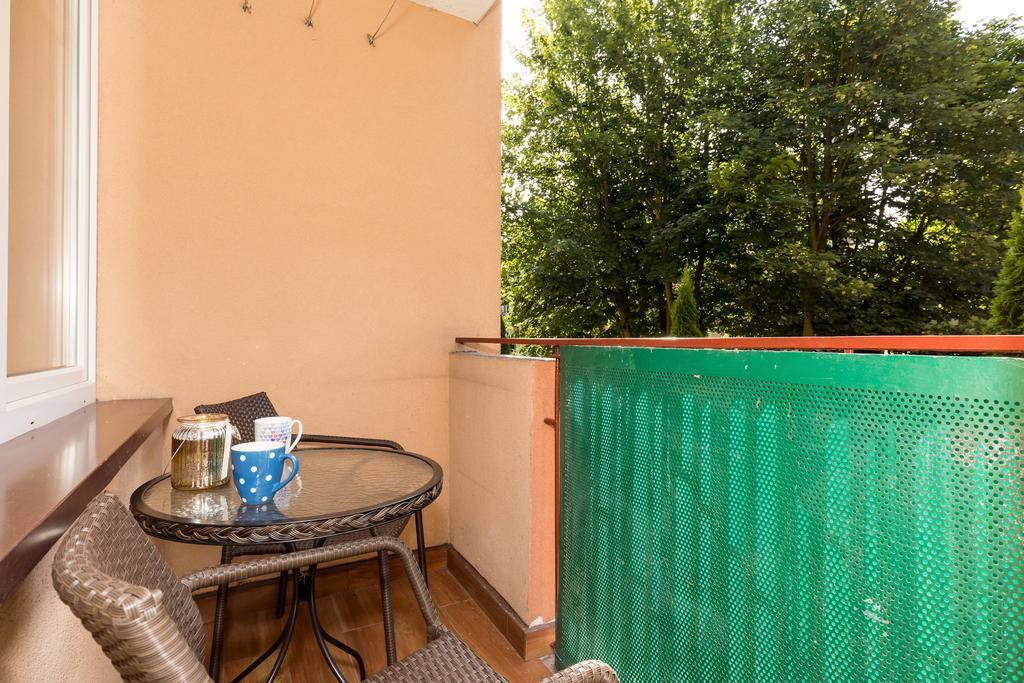 Spokojny Apartament Przy Parku Chopina By Noclegi Renters Świnoujście Exterior foto