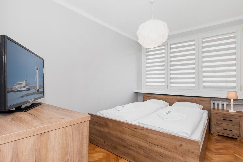 Spokojny Apartament Przy Parku Chopina By Noclegi Renters Świnoujście Exterior foto